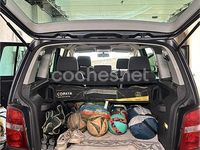 Usado VW Touran Conceptline 100 CV (73 kW) 2004 Gris / plata Monovolumen