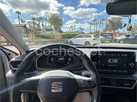 Usado Seat Leon Style 130 CV (95 kW) 2024 Blanco Berlina