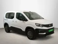 Usado Peugeot Rifter Active 101 CV (74 kW) 2023 Blanco Monovolumen