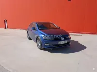 Usado VW Polo Sportline 95 CV (69 kW) 2018 Azul Utilitario