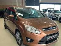 Usado Ford C-MAX S 125 CV (91 kW) 2014 Marrón Monovolumen