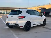 Usado Renault Clio IV R.S. 200 CV (147 kW) 2018 Blanco Berlina