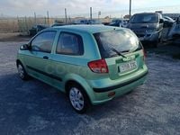 Usado Hyundai Getz 63 CV (46 kW) 2004 Verde Utilitario