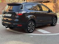 Usado Ford Kuga ST-Line 180 CV (132 kW) 2018 Negro SUV