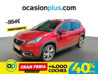 Usado Peugeot 2008 Allure 110 CV (80 kW) 2018 Rojo SUV