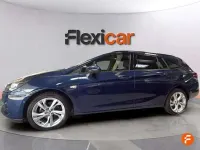 Usado Opel Astra Edition 110 CV (80 kW) 2020 Azul Utilitario