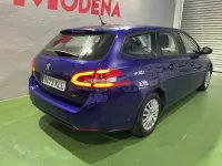 Usado Peugeot 308 SW Active 100 CV (73 kW) 2018 Azul Familiar