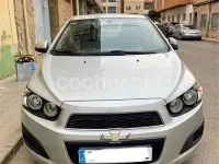 Usado Chevrolet Aveo LS 86 CV (63 kW) 2013 Gris / plata Berlina
