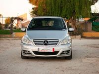 Begagnad Mercedes B180 109 HK (80 kW) 2010 Grå Minibuss
