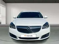 Usado Opel Insignia Selective 136 CV (100 kW) 2017 Blanco Familiar
