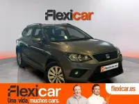 Usado Seat Arona Ecomotive 95 CV (69 kW) 2018 Gris SUV
