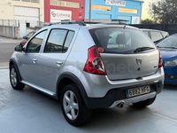 Usado Dacia Sandero Stepway 90 CV (66 kW) 2012 Gris / plata Berlina