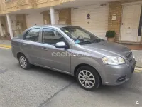 Usado Chevrolet Aveo LS 94 CV (69 kW) 2006 Gris / plata Berlina