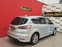 Usado Ford S-MAX Titanium 150 CV (110 kW) 2021 Gris / plata Monovolumen
