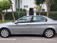 Usado Alfa Romeo 166 Distinctive 150 CV (110 kW) 2004 Plateado Berlina