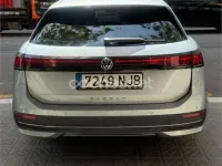 Usado VW Passat Business 150 CV (110 kW) 2024 Gris / plata Familiar
