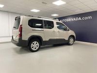 Usado Peugeot Rifter Allure 131 CV (96 kW) 2021 Gris seda (metalizado) Monovolumen
