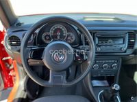 Usado VW Beetle 105 CV (77 kW) 2012 Rojo Utilitario