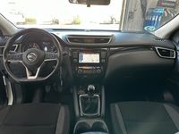 Usado Nissan Qashqai Acenta 115 CV (84 kW) 2018 Blanco SUV