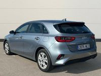 Usado Kia Ceed 100 CV (73 kW) 2023 Gris Utilitario