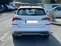 Usado Skoda Kamiq Active 110 CV (80 kW) 2021 Blanco SUV