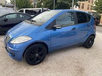 Usado Mercedes A170 116 CV (85 kW) 2008 Azul Utilitario
