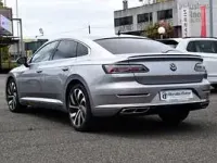 Usado VW Arteon R-line 150 CV (110 kW) 2021 Gris metalizado Berlina