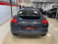 Usado Porsche Panamera 400 CV (294 kW) 2011 Azul Utilitario