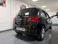 Usado Opel Corsa Color Edition 90 CV (66 kW) 2016 Negro Utilitario