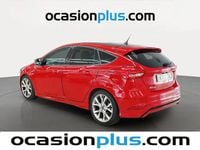 Usado Ford Focus ST-Line 125 CV (91 kW) 2017 Rojo Utilitario