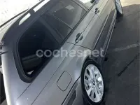 Usado BMW 318 143 CV (105 kW) 2006 Gris / plata Familiar