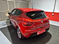 Usado Renault Clio IV Dynamique 90 CV (66 kW) 2015 Rojo Berlina