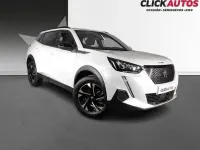 Usado Peugeot 2008 Allure 100 CV (73 kW) 2023 Negro SUV
