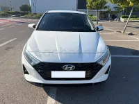 Usado Hyundai i20 100 CV (73 kW) 2022 Blanco Utilitario