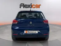 Usado Seat Ibiza Reference 75 CV (55 kW) 2018 Azul Utilitario