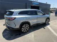 Usado Renault Espace Iconic 200 CV (147 kW) 2025 Gris / plata SUV