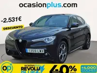 Usado Alfa Romeo Stelvio Sprint 190 CV (139 kW) 2022 Negro SUV