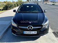 Usado Mercedes CLA200 Shooting Brake Urban 136 CV (100 kW) 2017 Negro Familiar