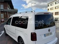 Begagnad VW Caddy Maxi Comfortline 150 HK (110 kW) 2018 Vit Minibuss