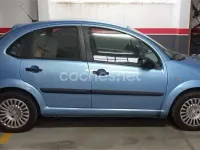 Usado Citroën C3 Furio 70 CV (51 kW) 2006 Azul Berlina