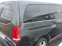 Usado Mercedes V220 Avantgarde 163 CV (119 kW) 2020 Gris / plata Monovolumen