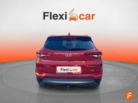 Usado Hyundai Tucson 136 CV (100 kW) 2016 Granate SUV
