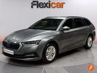 Usado Skoda Octavia Ambition 115 CV (84 kW) 2022 Gris Familiar
