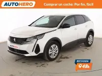 Usado Peugeot 3008 Active 131 CV (96 kW) 2022 Blanco SUV