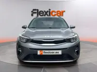 Usado Kia Stonic 84 CV (61 kW) 2023 Gris SUV