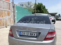 Usado Mercedes C220 Elegance 150 CV (110 kW) 2008 Gris / plata Berlina