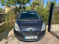 Usado Opel Meriva Selective 95 CV (69 kW) 2012 Negro Monovolumen