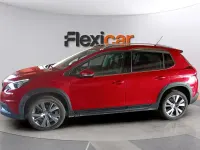 Usado Peugeot 2008 Allure 101 CV (74 kW) 2019 Rojo SUV