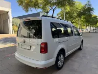 Usado VW Caddy Trendline 102 CV (75 kW) 2016 Blanco Monovolumen