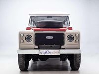 Usado Land Rover Defender 112 CV (82 kW) 1989 Beige SUV